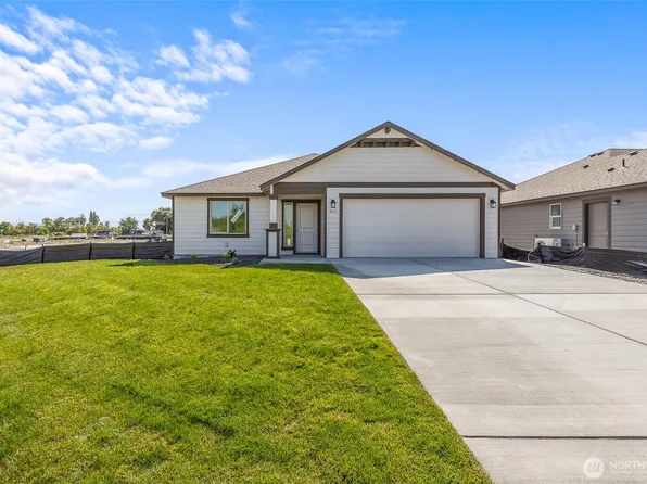 311 Sandy Loop, Moses Lake, WA 98837