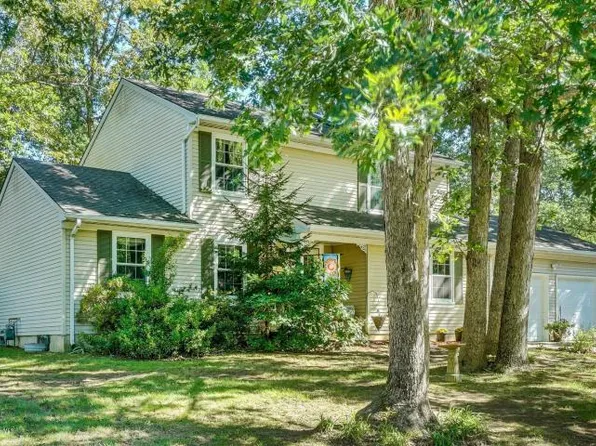 101 Johnathan Rd, Manchester, NJ 08759