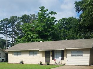 1110 Cherry Ln, West Memphis, AR 72301