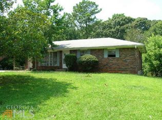 354 Canterbury Dr, Jonesboro, GA 30238