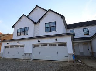 5644 Dutch Ln, Powell, OH 43065