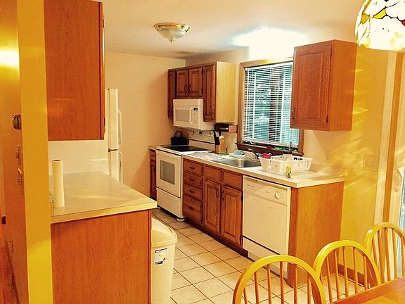 4th image of 113 Briarwood Ave