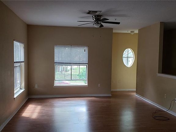 3rd image of 6033 Westgate Dr APT 623