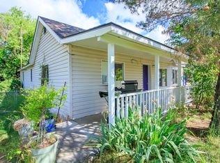 1605 Hammel Rd, Eagle Pt, OR 97524