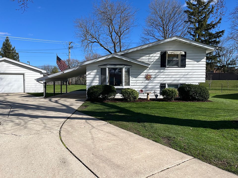 1st image of 360 E Benton St