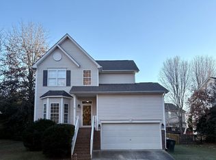 4813 Delta Lake Dr, Raleigh, NC 27612