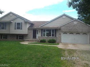 59370 Noah Lake Rd, Three Rivers, MI 49093