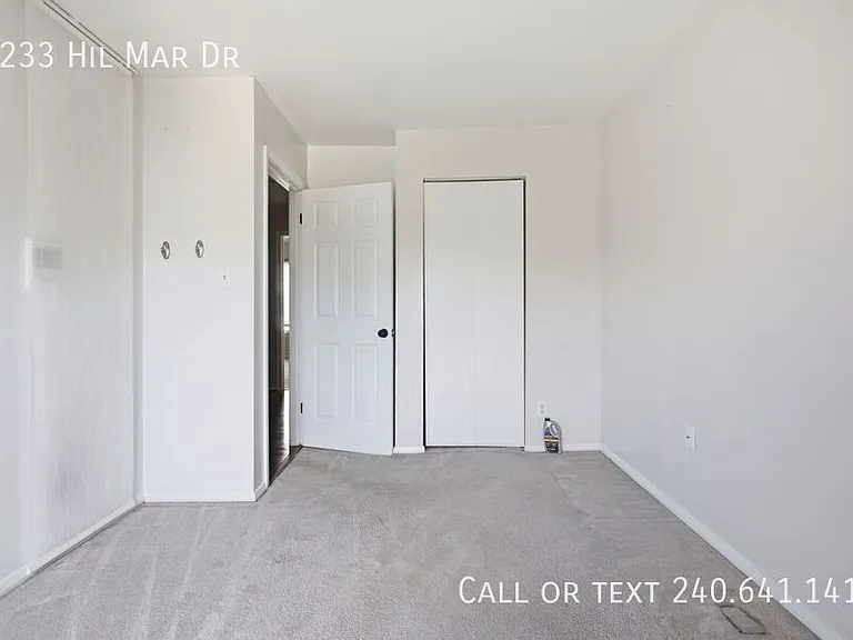 5233 Hil Mar Dr — Photo 17