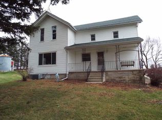 1268 155th Ave, Strawberry Point, IA 52076
