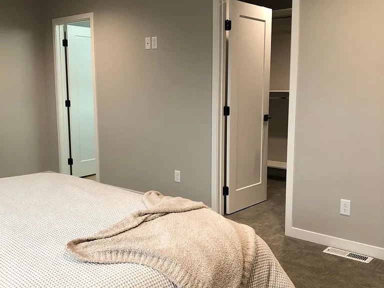 539 Harper Cir — Photo 9