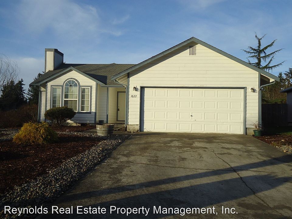 1st image of 1622 Mapleridge Dr NE