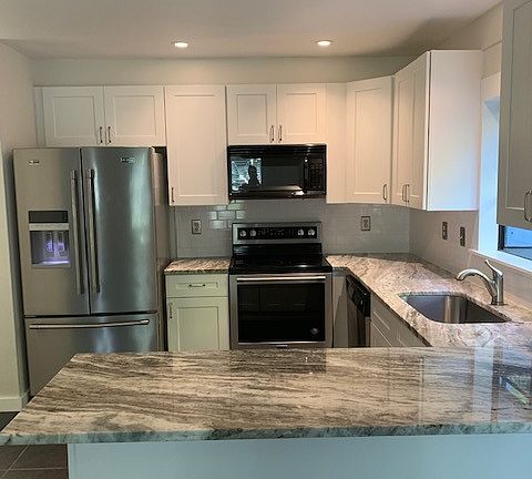 4th image of 422 N Cypress Dr APT C