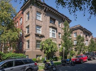 Hampton Court, Seattle, WA 98102