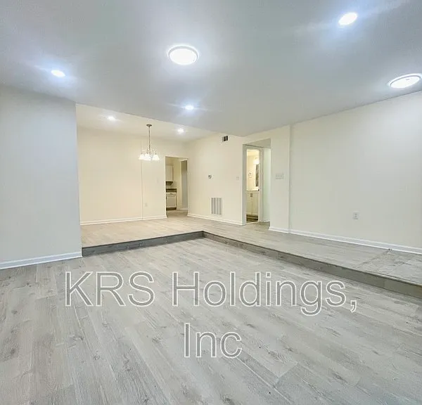 7214 Jillspring Ct #26C — Photo 8