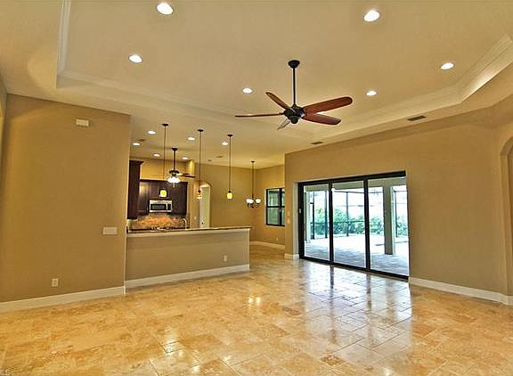 5th image of 5412 SW 25th Ct