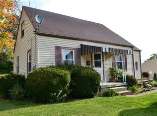 2037 Oriole Dr, Aliquippa, PA 15001