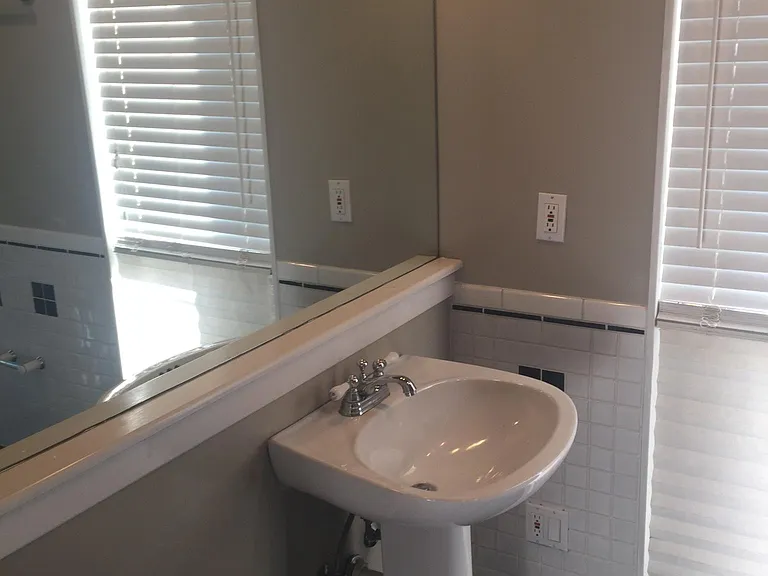 406 Highland Dr #0 — Photo 16
