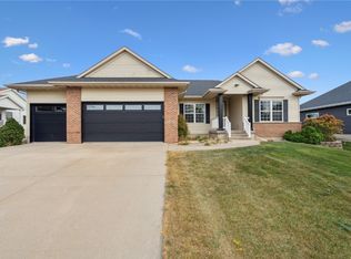 6205 Winslow Rd, Marion, IA 52302