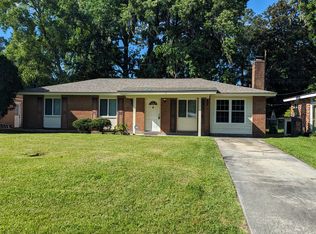 7 Sherwood Rd, Savannah, GA 31406
