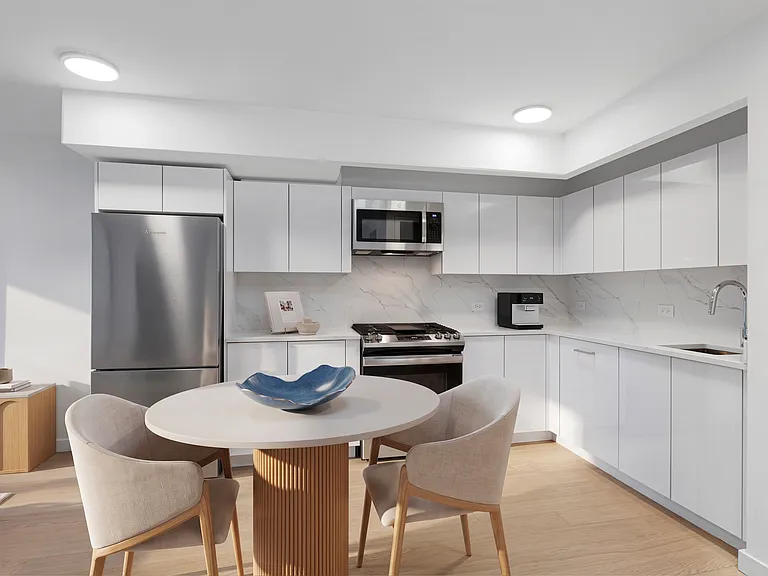 225 Rector Pl #3D — Photo 7