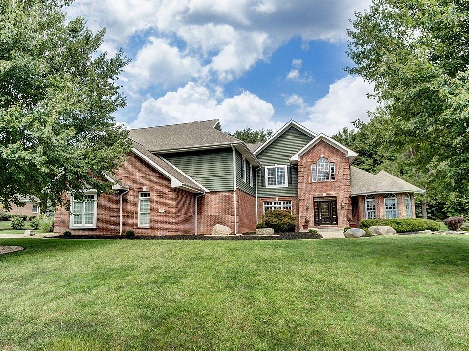 1st image of 430 Gleneagles Dr