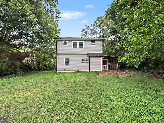 4th image of 2370 McAfee Rd