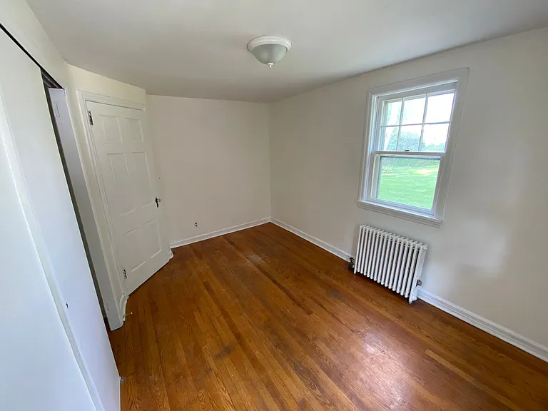 399 Fairview Ave #1 — Photo 3