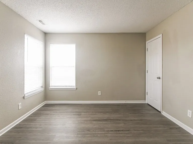 607 Sweet Creek Dr — Photo 19