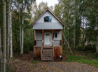 1970/1972 Tracy Ave, North Pole, AK 99705
