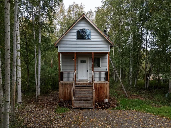 1970/1972 Tracy Ave, North Pole, AK 99705