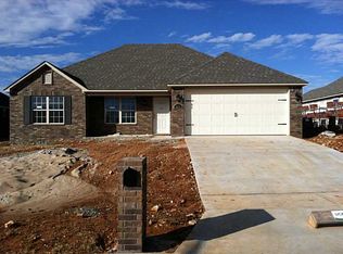 3050 Hook Ln, Prairie Grove, AR 72753