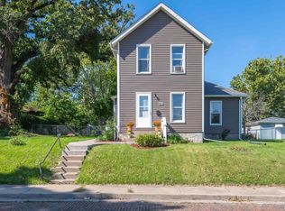 1710 Mississippi Ave, Davenport, IA 52803