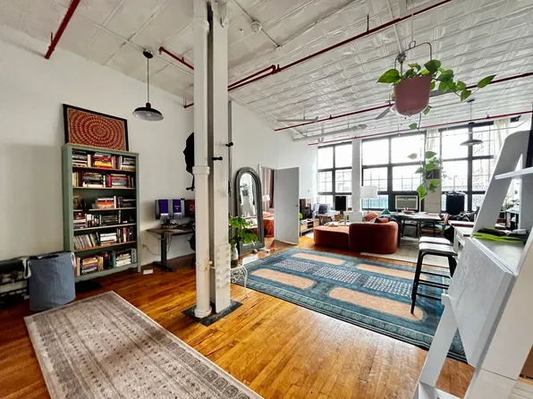 248 Mc Kibbin Street image 1 of 24