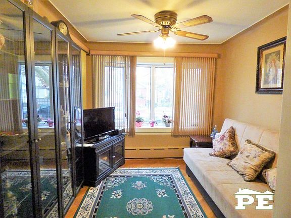 2nd image of 2063 E 64th St