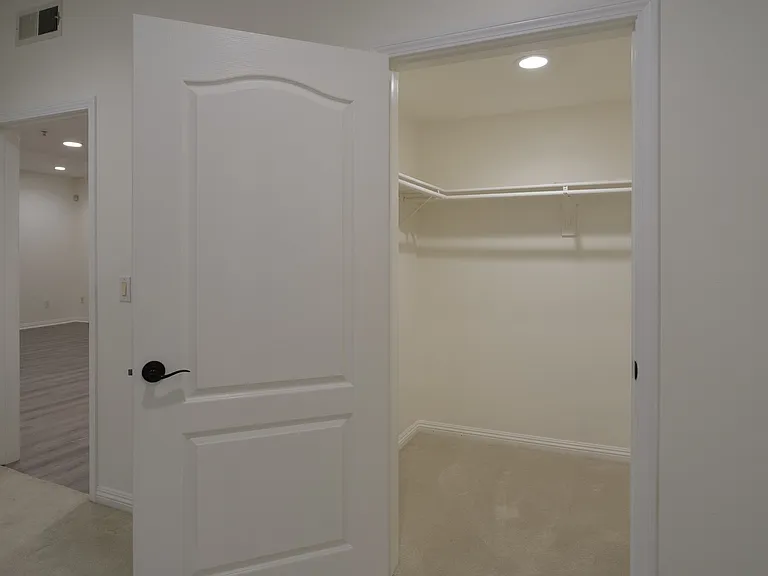 200 N 5th St #108 — Photo 32