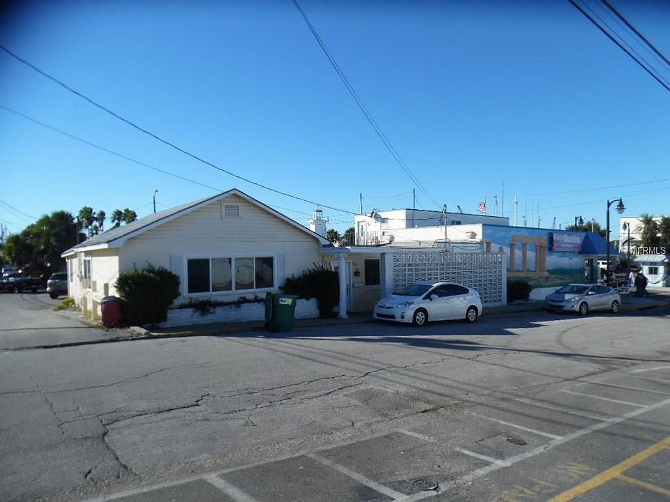 1st image of 625 Hope St