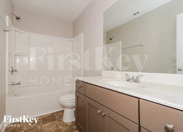 119 Dynasty Ln — Photo 13