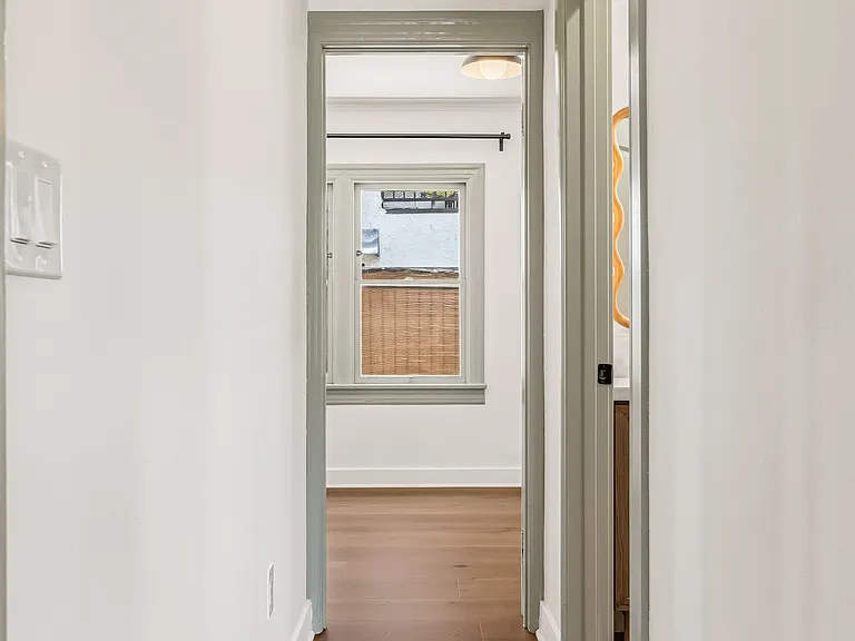 741 Granada St — Photo 15