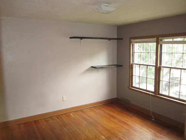 2401 Knapp St #2401 — Photo 8