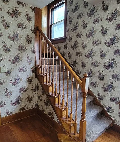 254 Western Ave — Photo 3
