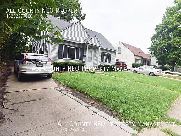 2nd image of 984 Cordova Ave