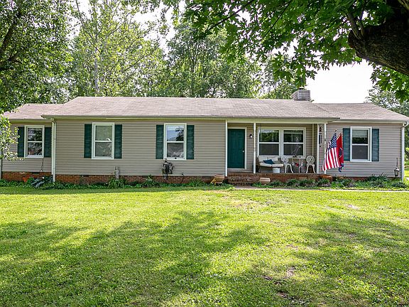 4th image of 546 Campfire Dr