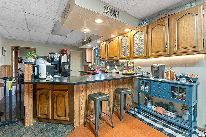 Thumbnail 16