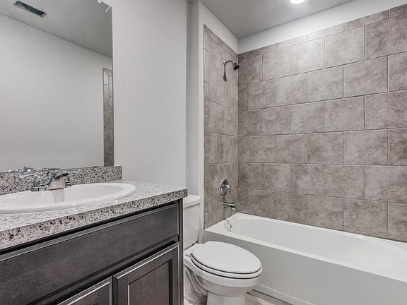 4th image of 16437 Pembine Ln