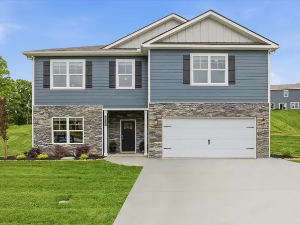 Homes Available Soon, Reina Vista