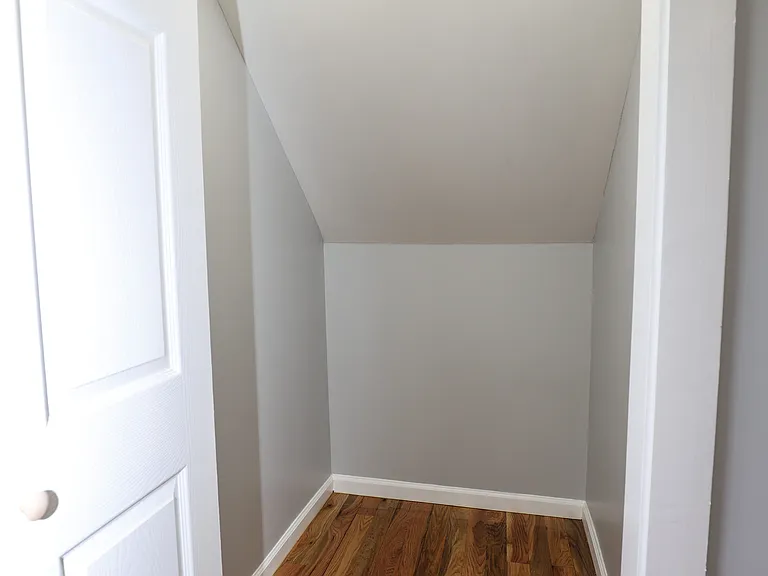 562 Peacock St #1 — Photo 17