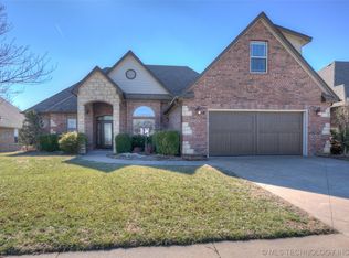 1938 E 135th St S, Bixby, OK 74008