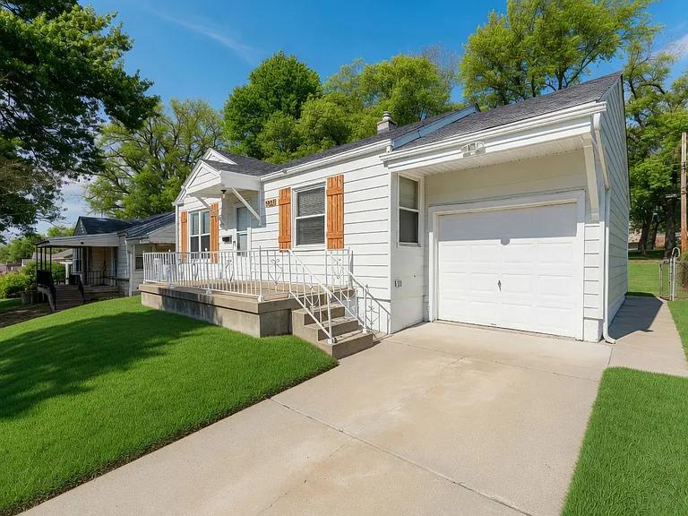 9429 Harold Dr — Photo 27
