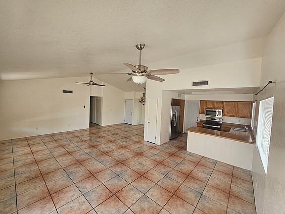 5th image of 6130 N Ginger Ave