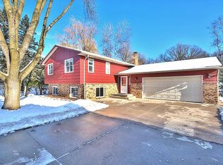 5344 Anderlie Ln, White Bear Township, MN 55110